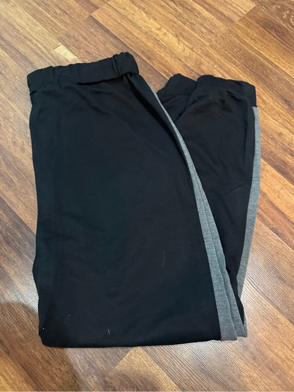 Unisex Black Jogger Pants Gray Side Stripe W/ pockets XL